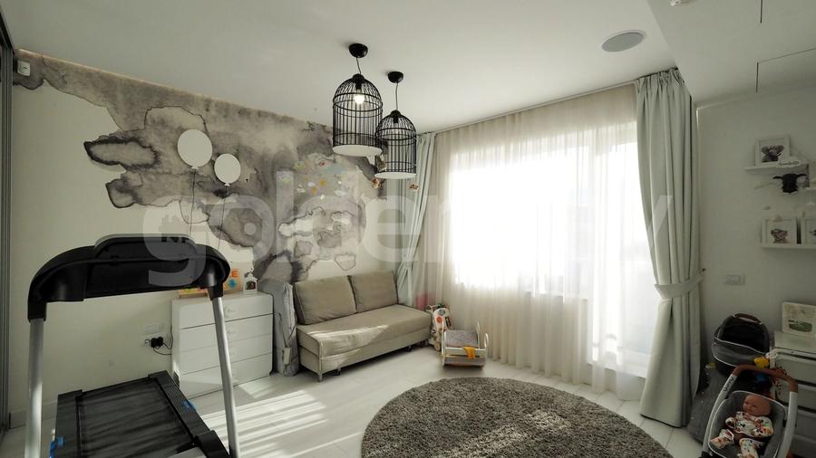 Penthouse cu 5 camere decomandat, mobilat în Herăstrău