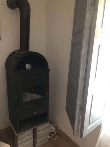 Casă cu 2 camere în Câmpeni