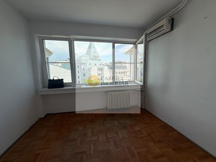 Apartament cu 3 camere decomandat în Cișmigiu