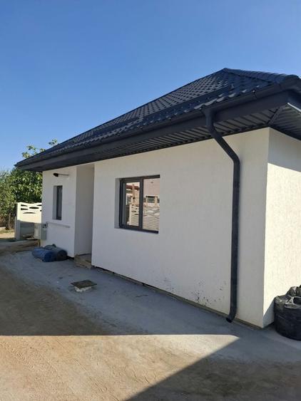 Casă cu 3 camere cu Teren 148 Mp în Central