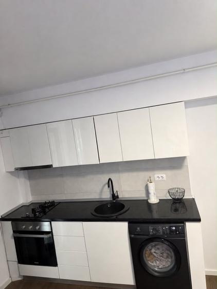 Apartament cu 2 camere semidecomandat în Bucium