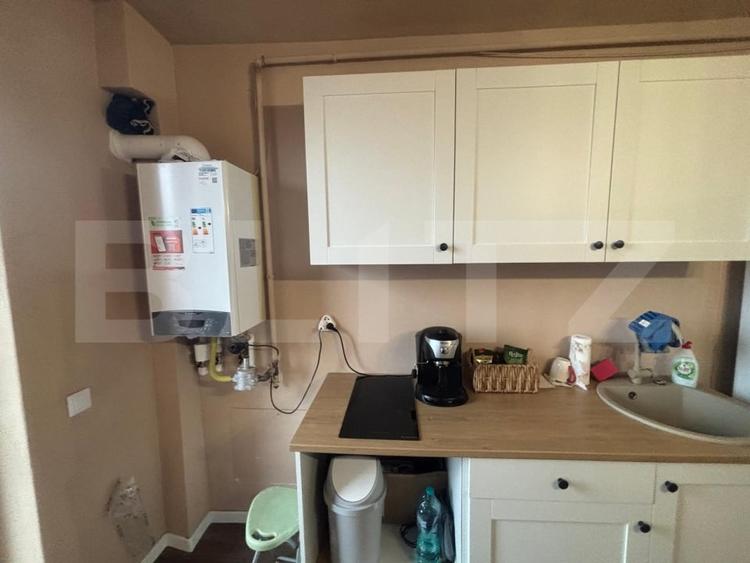 Apartament cu 2 camere semidecomandat, mobilat în Iris