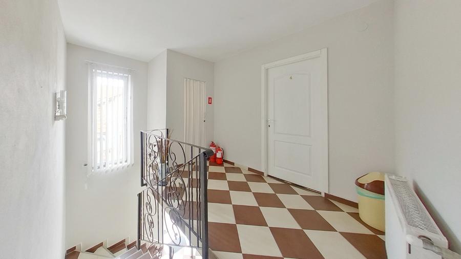 Hotel/Pensiune, de 391 mp, în Micălaca