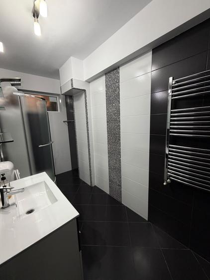 Duplex cu 5 camere cu Canalizare în Chiajna