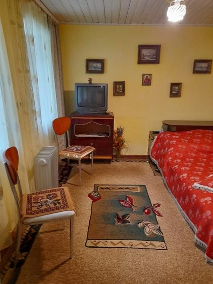 Casă cu 4 camere în Stăuceni