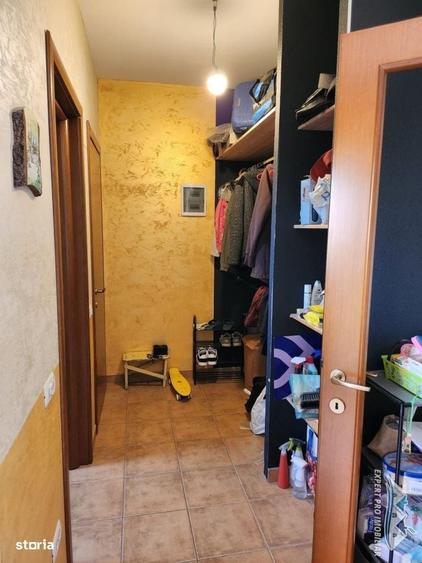 Casă cu 4 camere cu Teren 300 Mp în Dragomirești-Vale