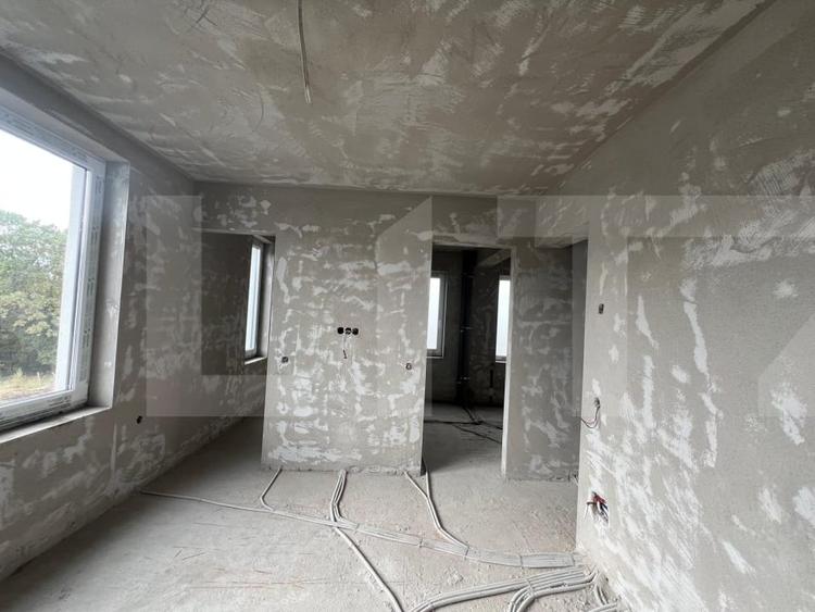 Duplex cu 5 camere cu Canalizare în Făget