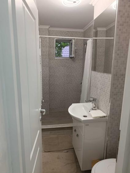 Apartament cu 2 camere decomandat în Est