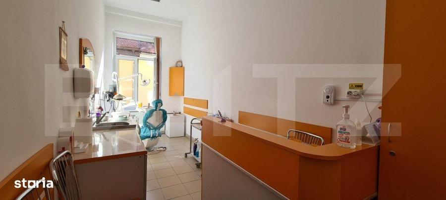 Spațiu comercial, de 12 mp, în Ultracentral