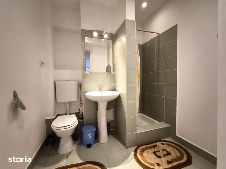 Apartament cu 4 camere în Decebal
