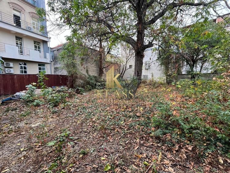 Teren Construcții intravilan de 1067 mp, în Polonă