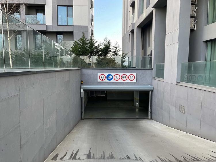 Spațiu comercial, în Aviației