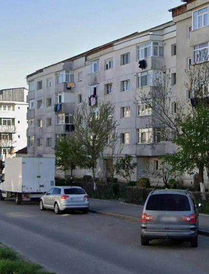 Apartament cu 2 camere decomandat în Fălticeni