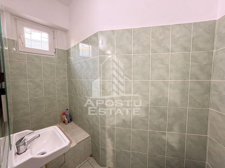Apartament cu 4 camere decomandat, mobilat în Șagului