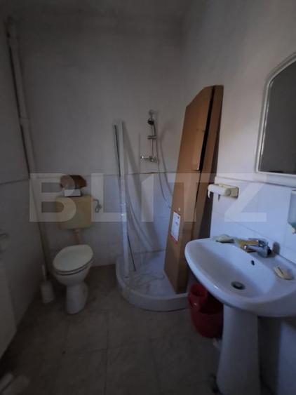 Casă individuală cu 2 camere cu Canalizare în Tudor