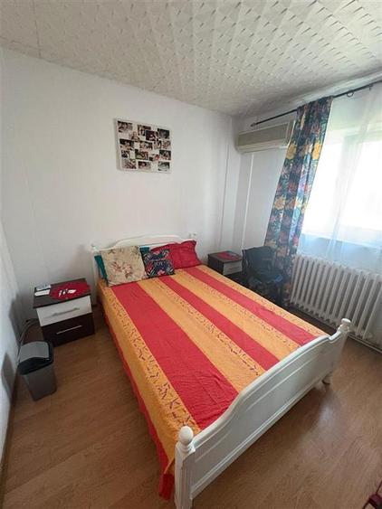Apartament cu 3 camere decomandat, mobilat în Tătărași