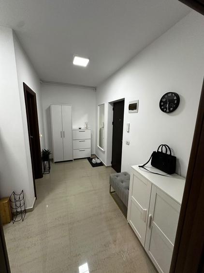 Garsonieră decomandată, mobilată în Fundeni