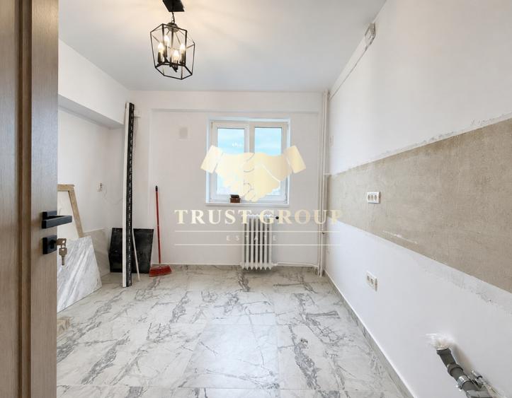 Apartament cu 3 camere decomandat în Titulescu