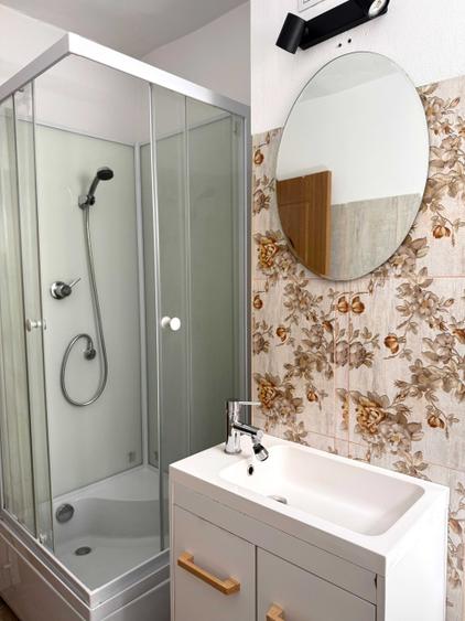 Apartament cu 2 camere decomandat în Complex Studențesc