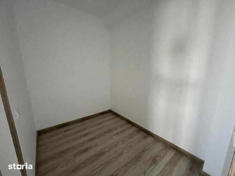 Casă cu 3 camere cu Teren 400 Mp în Domnești