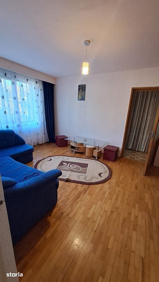 Apartament cu 2 camere semidecomandat în Săsar
