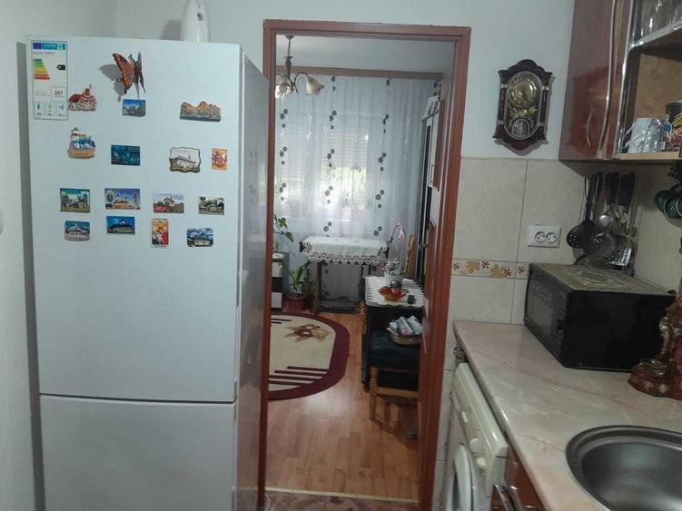 Apartament cu 2 camere semidecomandat în Burdujeni