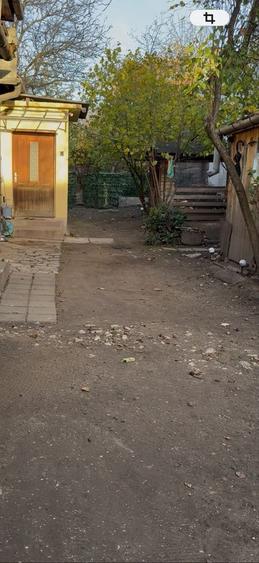Casă cu 4 camere decomandat în Triaj