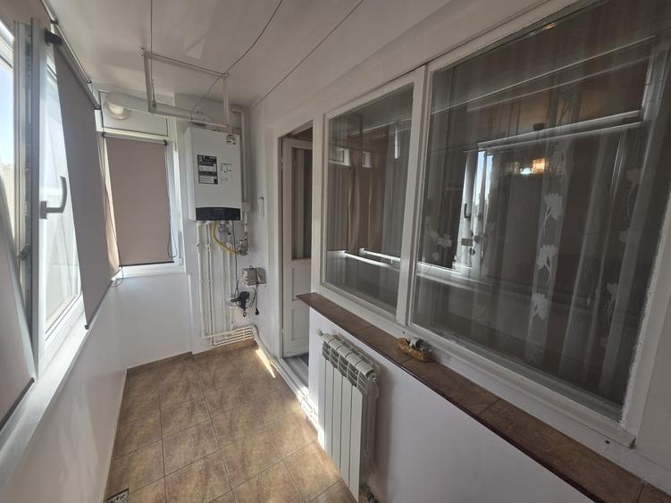 Apartament 2 camere decomandat  Tomis III Macul Rosu 95000 euro - 22