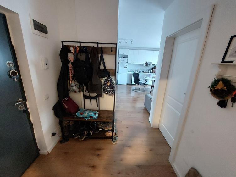 Apartament cu 2 camere în Florești