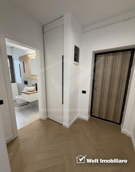 Apartament cu 3 camere semidecomandat, mobilat în Borhanci