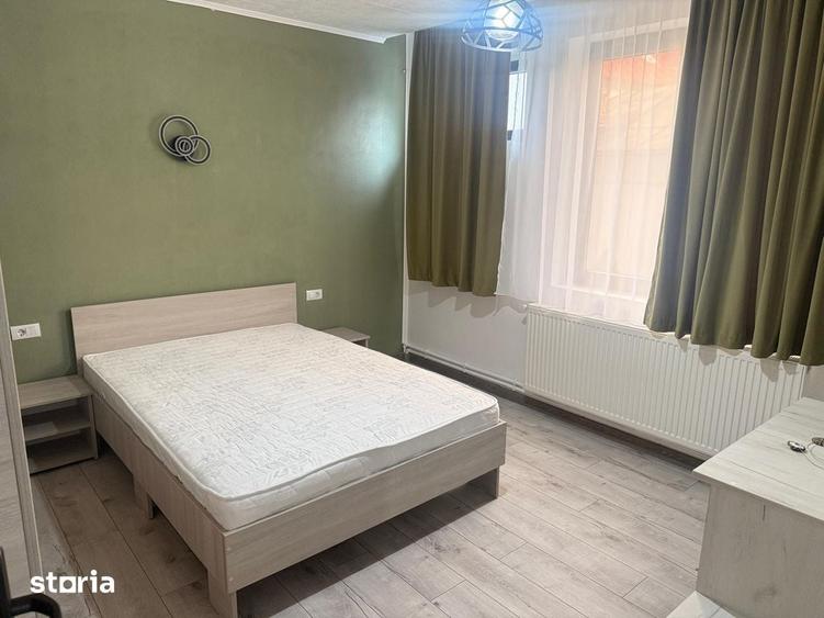 Apartament cu 3 camere în Răzvad