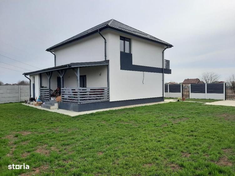 FARA COMISION casa cu 4 camere 2 bai P+1+pod terasa beci LA CHEIE - 2