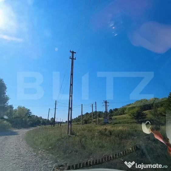 Teren de 17000 mp, în Central