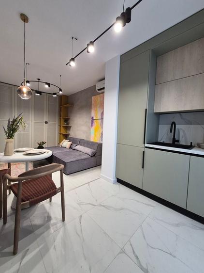 Apartament cu 2 camere semidecomandat în Theodor Pallady