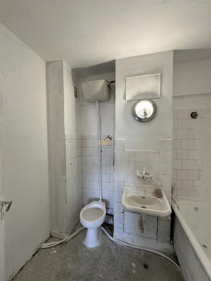 Apartament cu 2 camere decomandat în Mărăști
