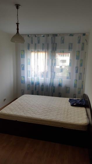 Apartament cu 2 camere decomandat în Florești