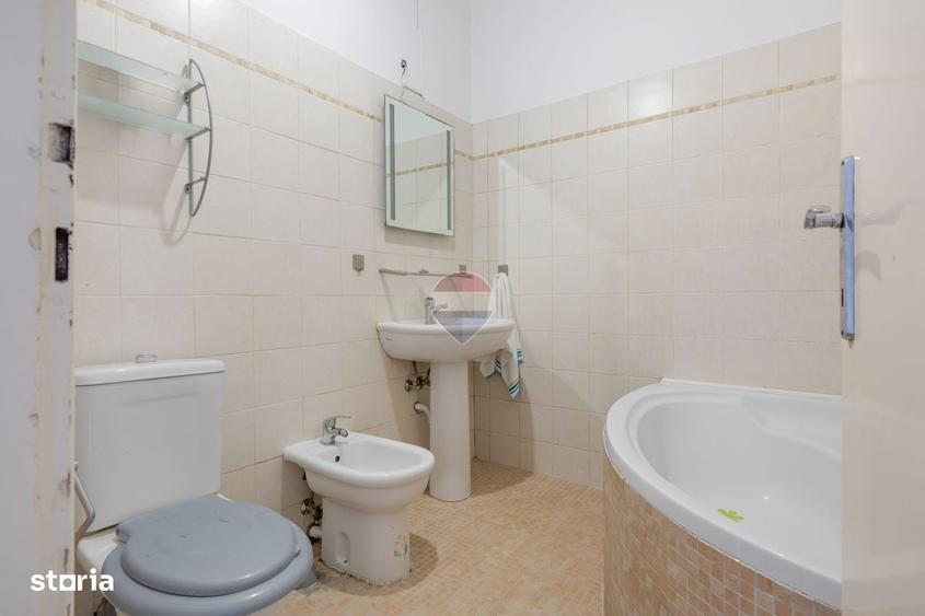 Apartament 4 camere + boxa, etaj 1, in zona Ultracentral - 9