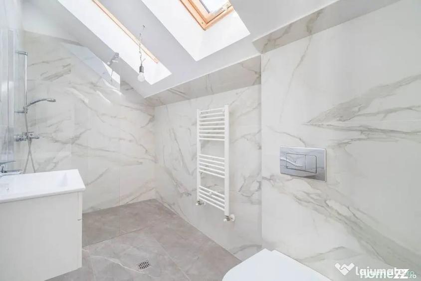 Apartament cu 4 camere decomandat în Sisești
