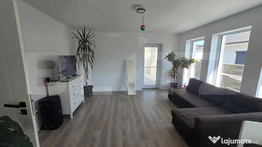 Casă cu 3 camere cu Teren 450 Mp în Central