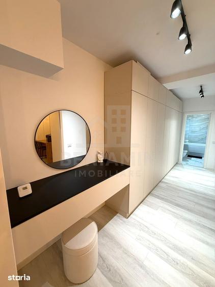 Apartament cu 2 camere semidecomandat în Brazda lui Novac