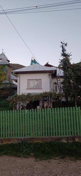 Casă cu 2 camere în Voroveni