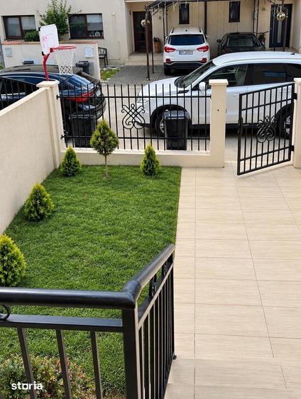 Casă cu Teren 280 Mp în Lipoveni
