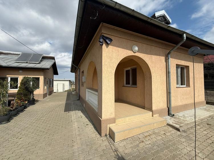 Casă individuală cu 4 camere cu Canalizare în Căciulați