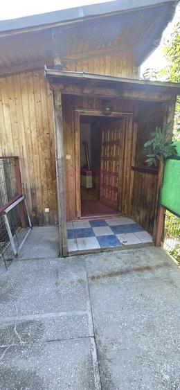 Duplex cu 3 camere cu Canalizare în Est