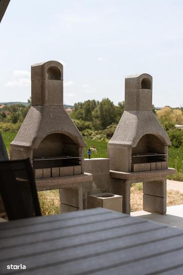 Casă cu 5 camere cu Teren 1500 Mp în Băile Felix