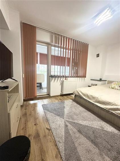 Apartament cu 2 camere decomandat, mobilat în Energia
