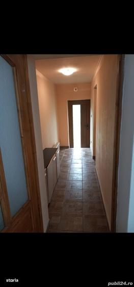 Casă cu 4 camere cu Teren 1290 Mp în Central