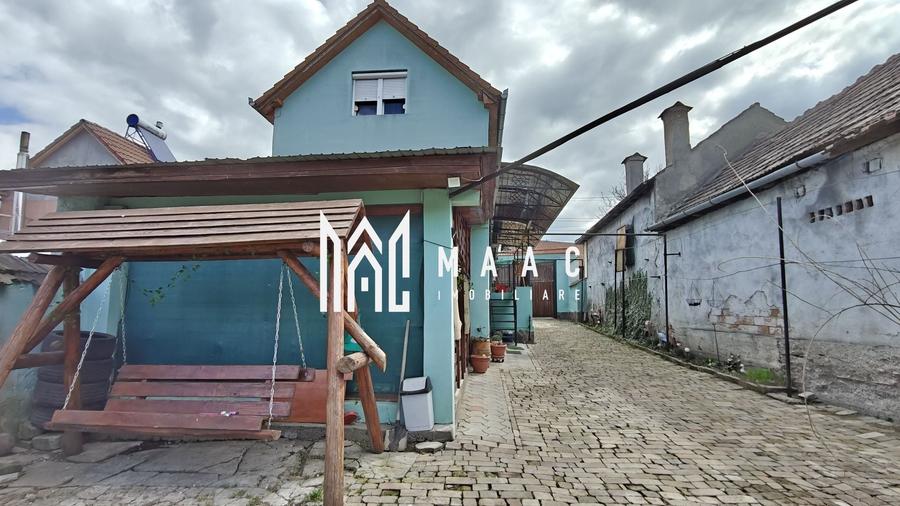 Casă individuală cu 3 camere cu Canalizare în Axente Sever