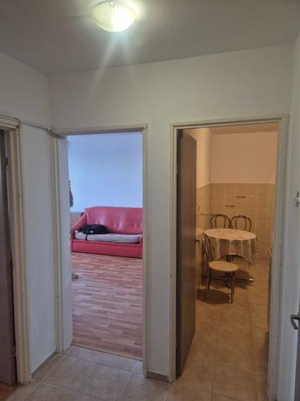 Apartament cu 2 camere decomandat în Tineretului