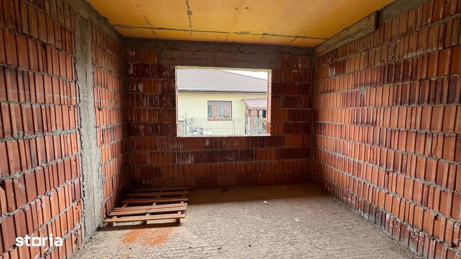 Casă cu 3 camere cu Teren 410 Mp în Șag
